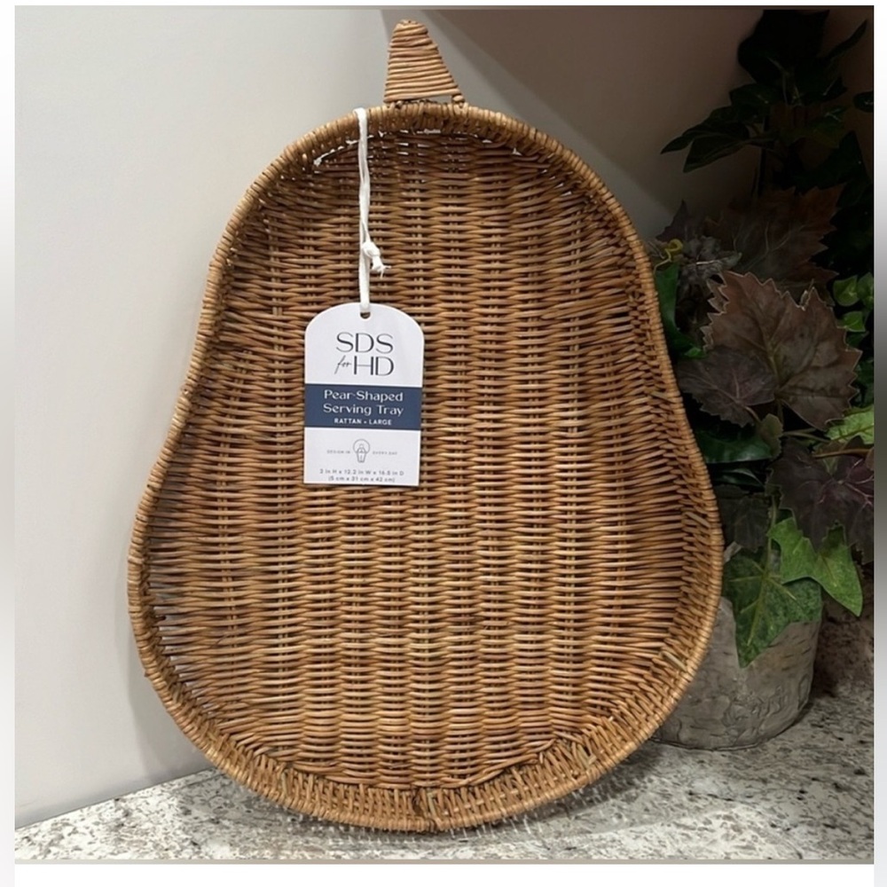 Pear Shaped Rattan Serving Tray 🌿🆕🌿